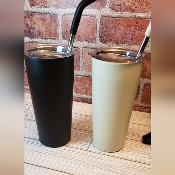 20 oz. Black Stainless Steel Double Wall Tumbler with Bus Driver Decal NWT - Picture 6 of 8